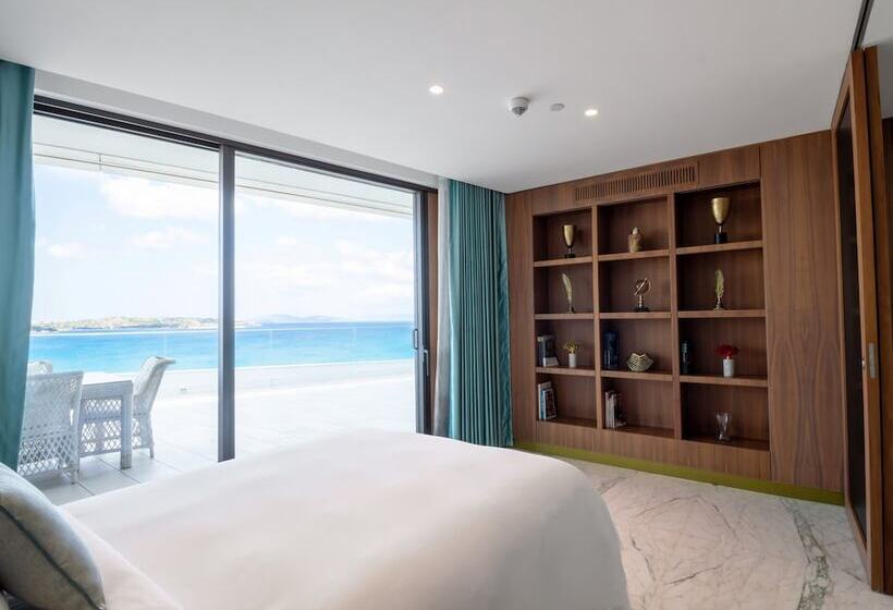 Королевский Люкс, Reges, A Luxury Collection Resort & Spa, Cesme