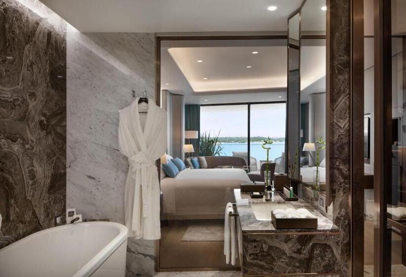 带海景的标准房, Reges, A Luxury Collection Resort & Spa, Cesme