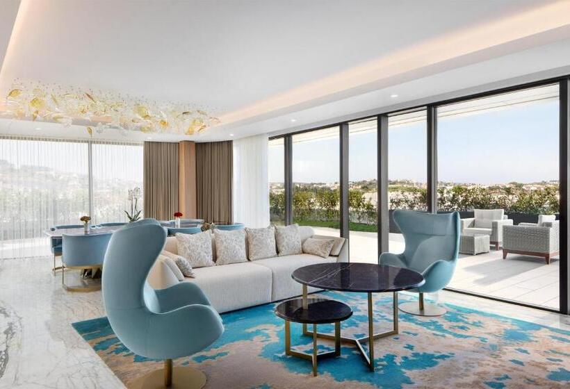 Королевский Люкс, Reges, A Luxury Collection Resort & Spa, Cesme