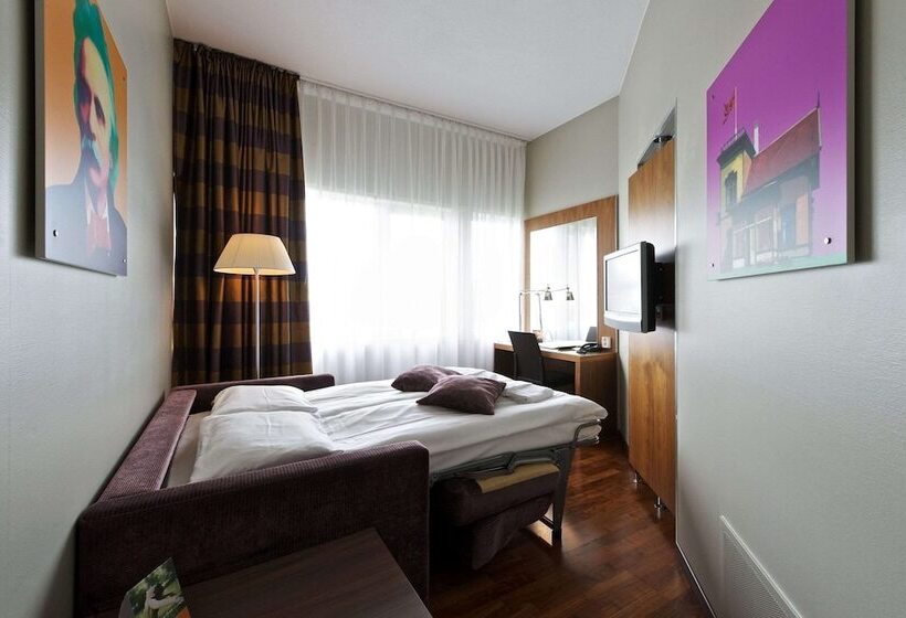 Семейный Номер, Quality Hotel Edvard Grieg