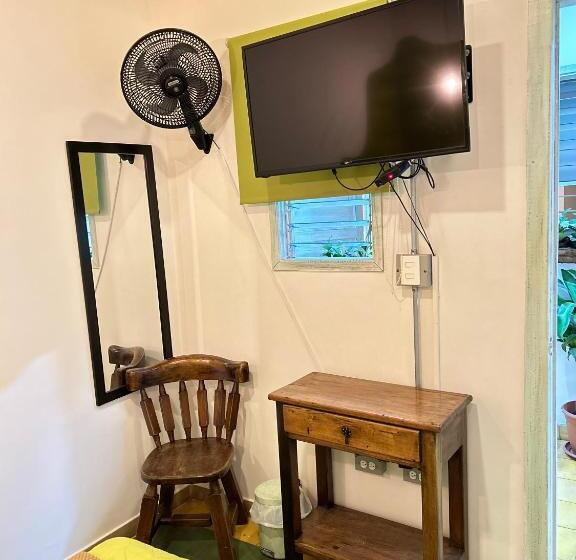 스탠다드 룸 공동 욕실, Boutique Stay La 10