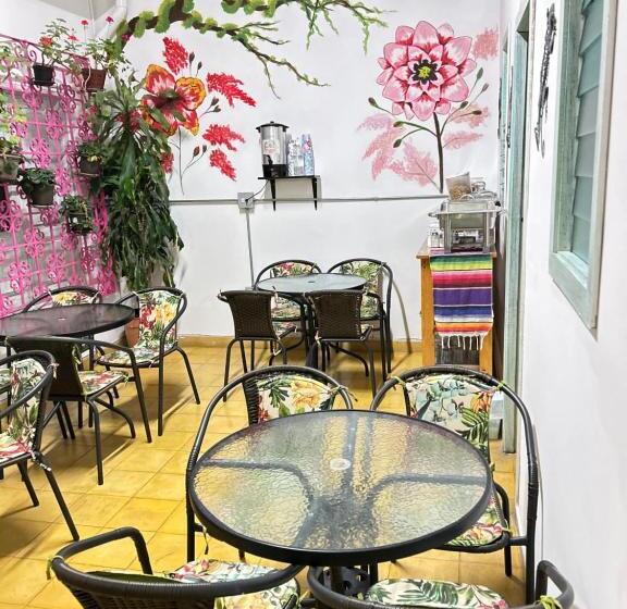 디럭스 트리플 룸, Boutique Stay La 10