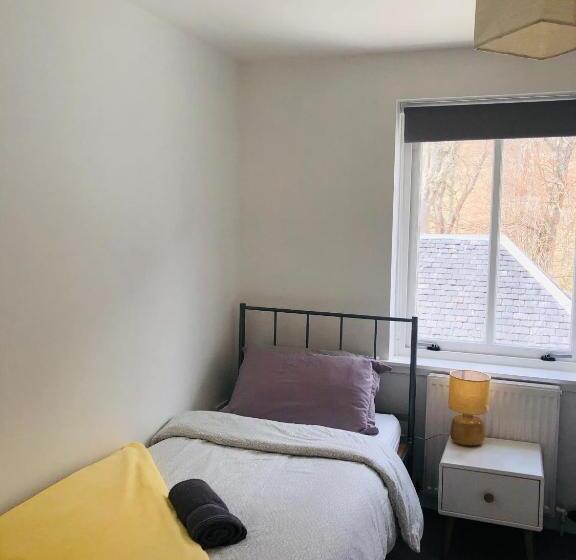 Номер Стандарт Индивидуальный, Hartfield House Hostel
