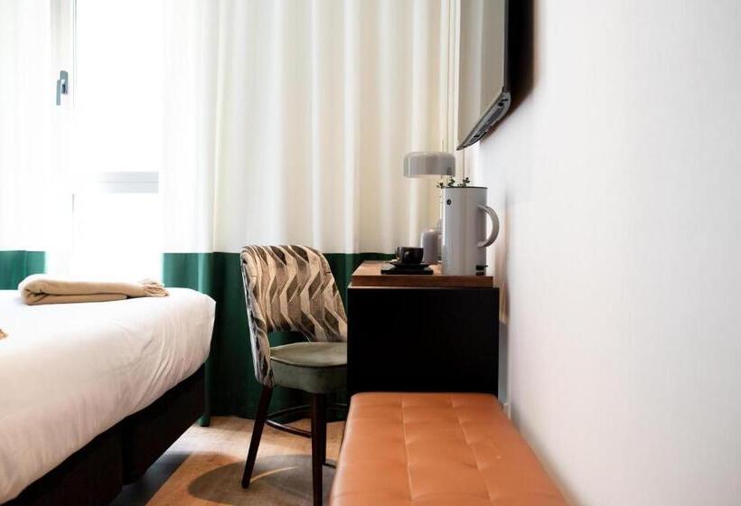 اتاق سوپریور با تخت بزرگ, Room Mate Cosmo - City Centre, Valencia