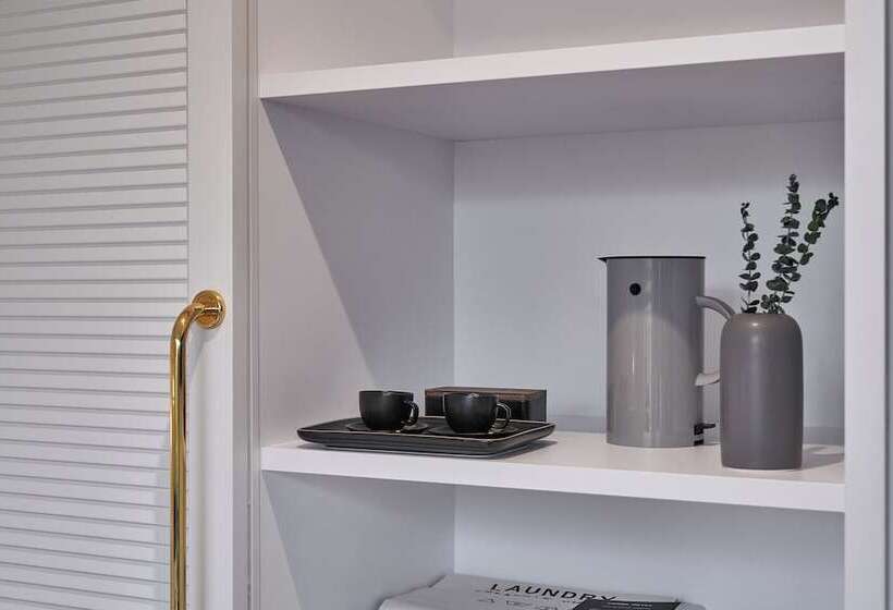 Superior Room with Terrace, Room Mate Cosmo - City Centre, Valencia