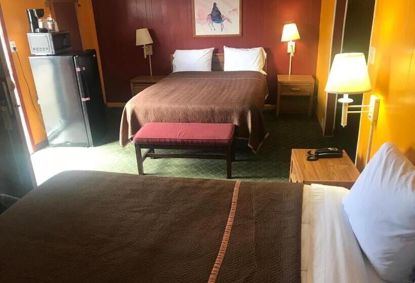 Номер Стандарт, Western Inn Roswell
