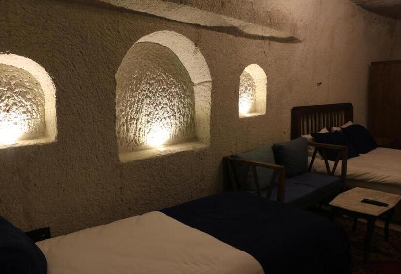 패밀리 스위트, Sunset Cave