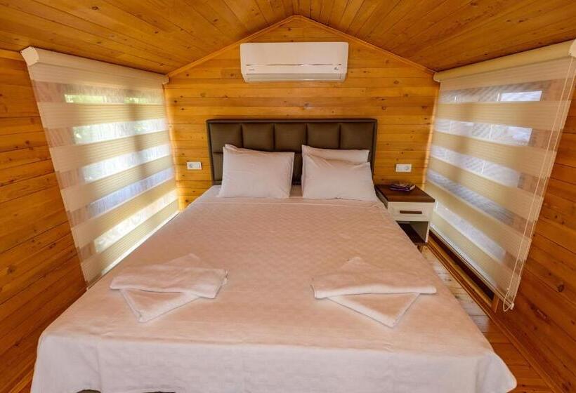 Бунгало Стандарт Вид на Сад, Anatolian Apartments