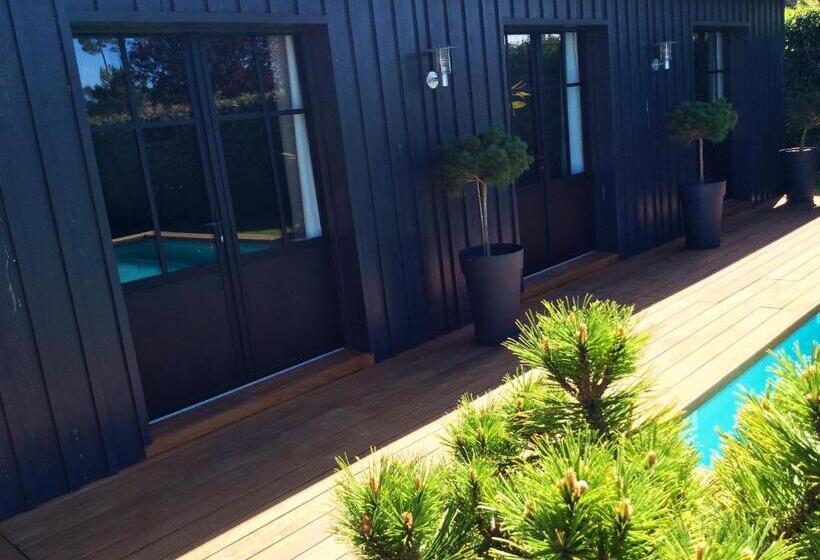 Номер Стандарт Вид на Бассейн, Chambres D Hôte ô Bois Plage