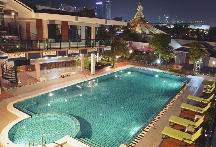 Люкс, The Tamnan Pattaya Hotel & Resort