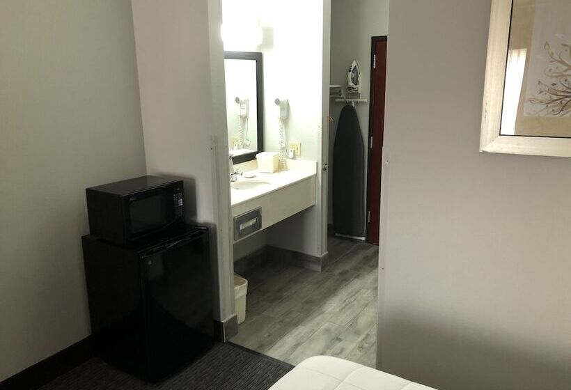 Номер Стандарт Адаптированный для Инвалидов, Lea County Inn