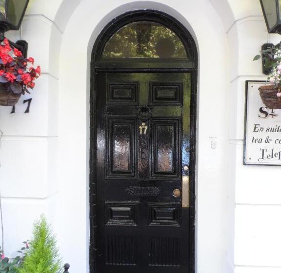 اتاق لوکس, St Martins Guest House