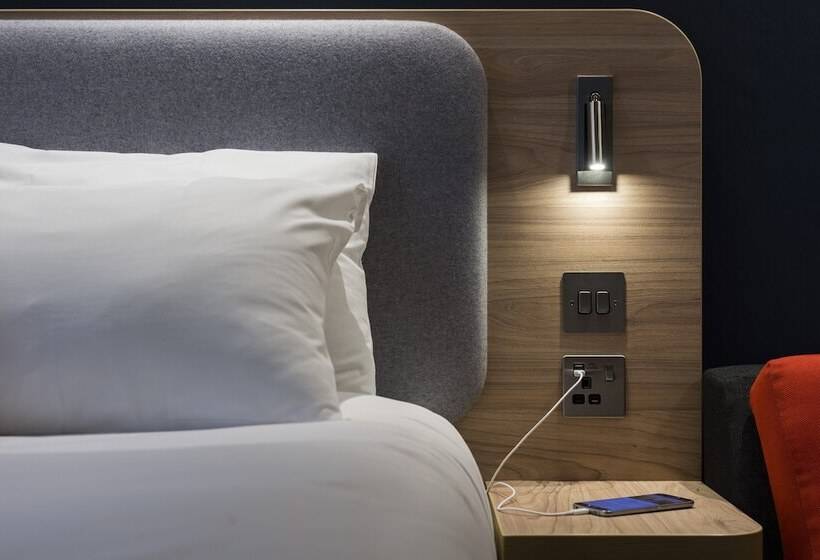Номер Стандарт, Holiday Inn Express   Exeter   City Centre, An Ihg