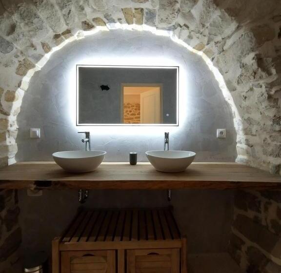 Номер Deluxe, Les Agaves
