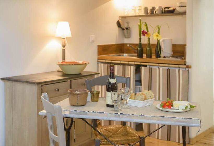 Апартаменты 1 Спальня, Maison Le Village   Maison D’hôtes