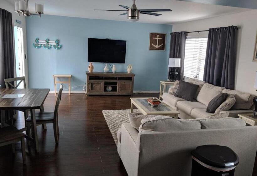 Апартаменты 1 Спальня, Ashley Brooke Beach Resort