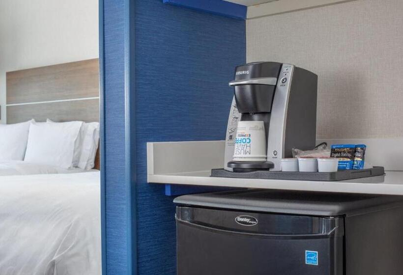 스위트, Holiday Inn Express & Suites   Chico, An Ihg