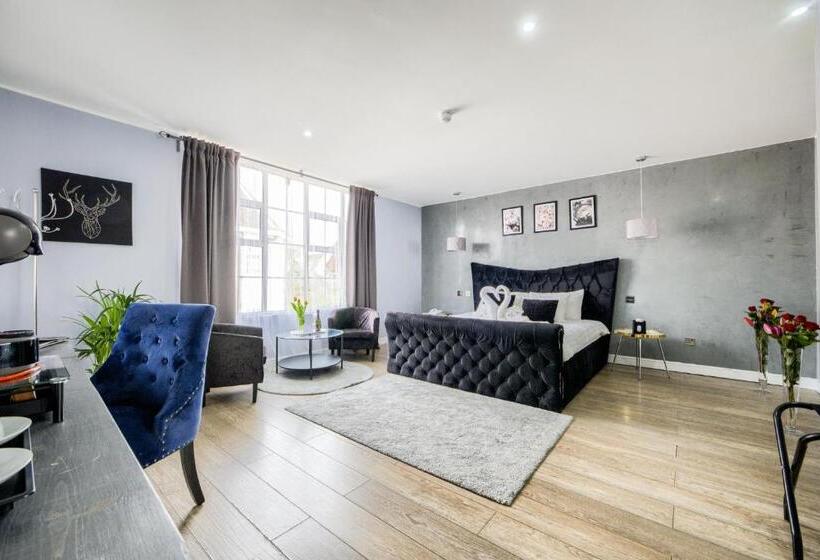 Номер Deluxe, Villare Leicester City Centre