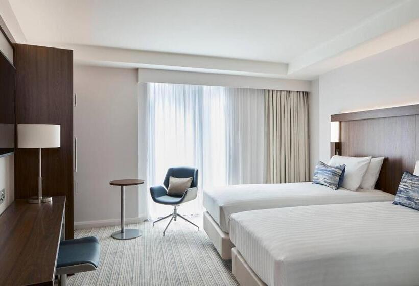 Номер Стандарт, Courtyard By Marriott Oxford City Centre