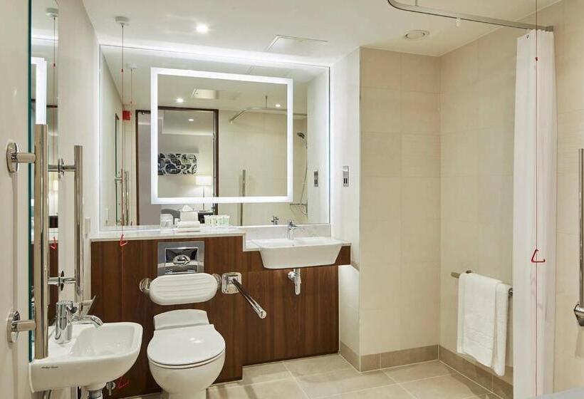 Номер Стандартный с Видом, Courtyard By Marriott Oxford City Centre