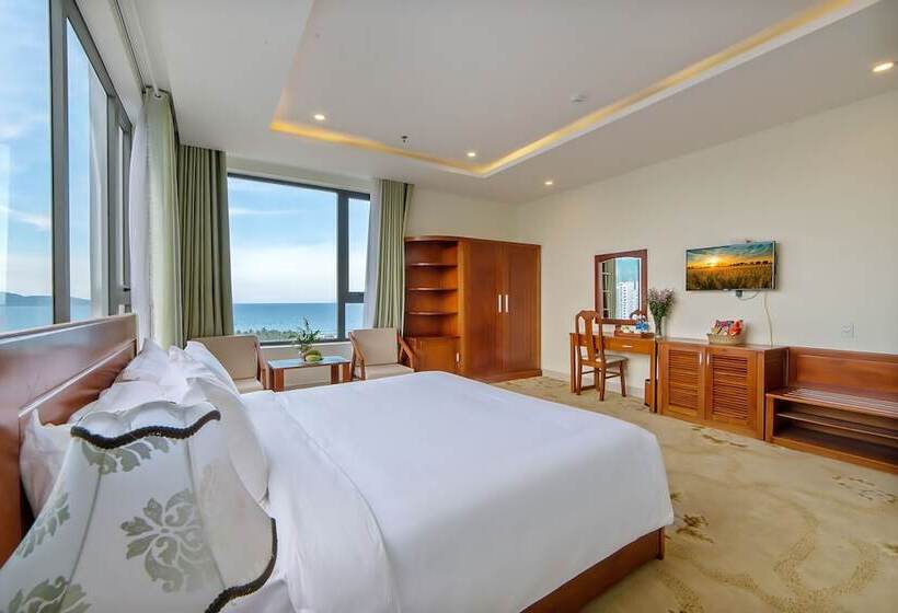 اتاق لوکس با چشم‌انداز دریا, Phuoc My An Beach