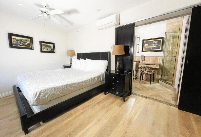 Стандартный Номер Кровать Кинг, Catalina Courtyard Suites