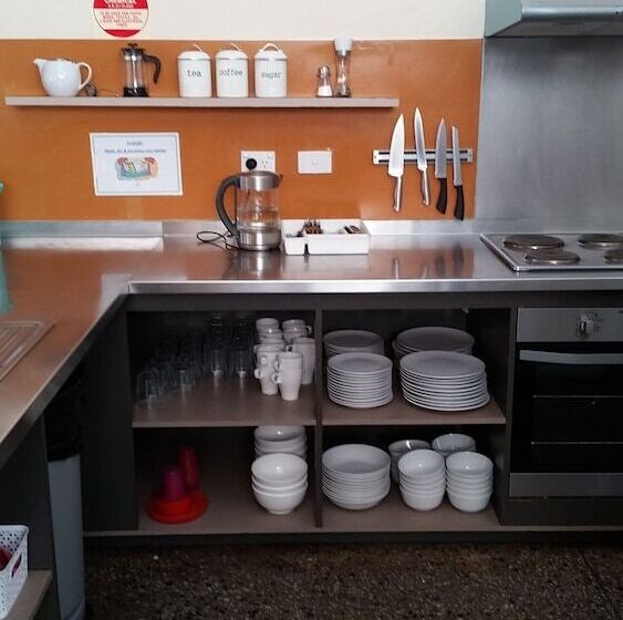 Кровать в Многоместном Номере с Общей Ванной, Yha Grampians Eco, Halls Gap