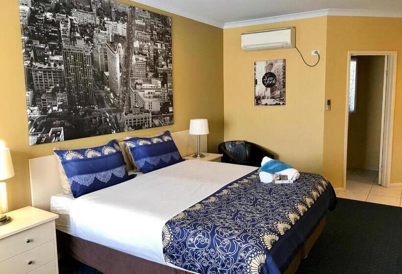 디럭스 스위트 킹 침대, Kyabram Motor Inn