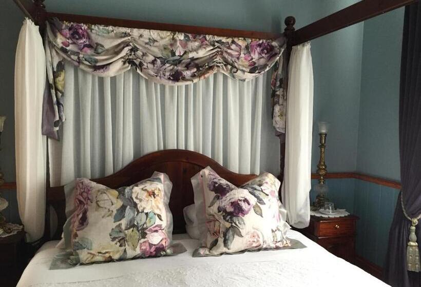 キングサイズベッドのデラックスルーム, Kurrara Historic Guest House