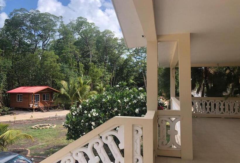 景色の見えるスタンダード４人部屋, Seaside Chateau Resort