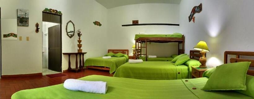 家庭间, Hospedaje El Mirador