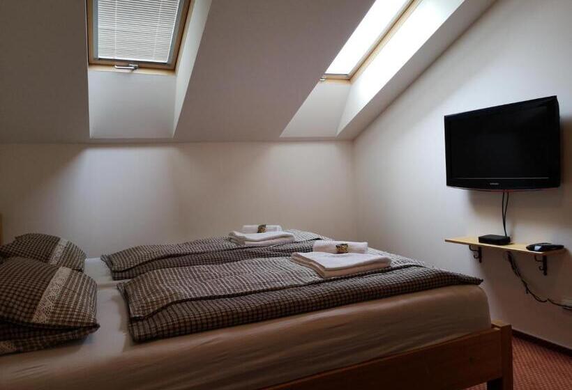 Люкс Семейный 2 Спальни, Pension Gemshorn