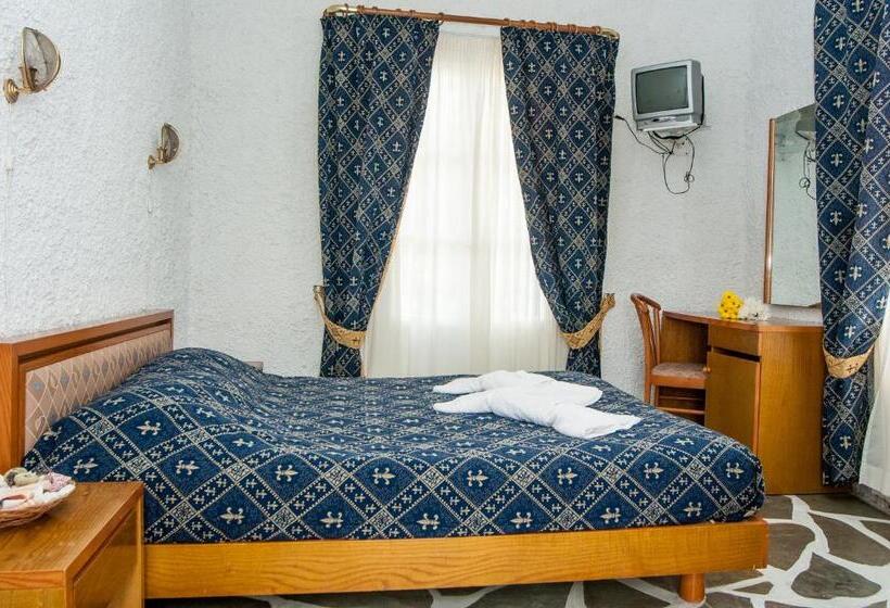 带海景的标准房, Manousos' Rooms