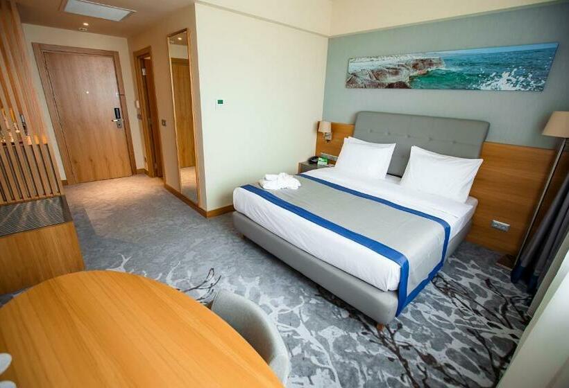デラックスルーム, Holiday Inn   Aktau   Seaside, An Ihg