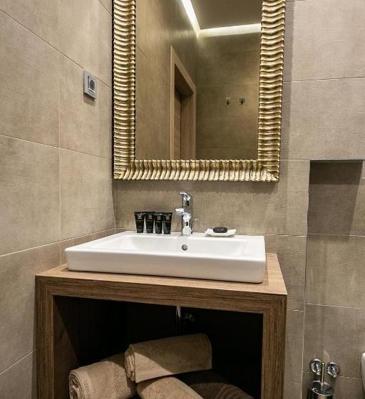 اتاق استاندارد, Teatro Suite & Rooms