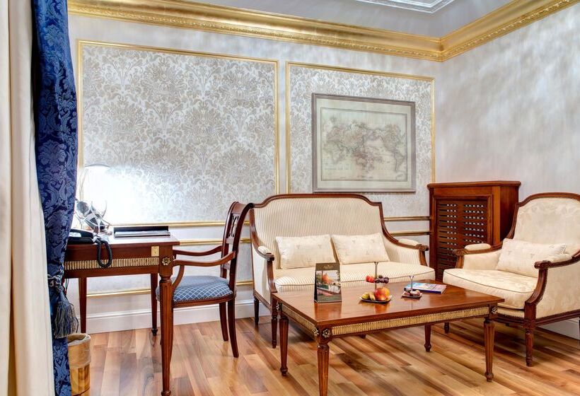 سوییت جونیور, Flüela Davos   The Unbound Collection By Hyatt