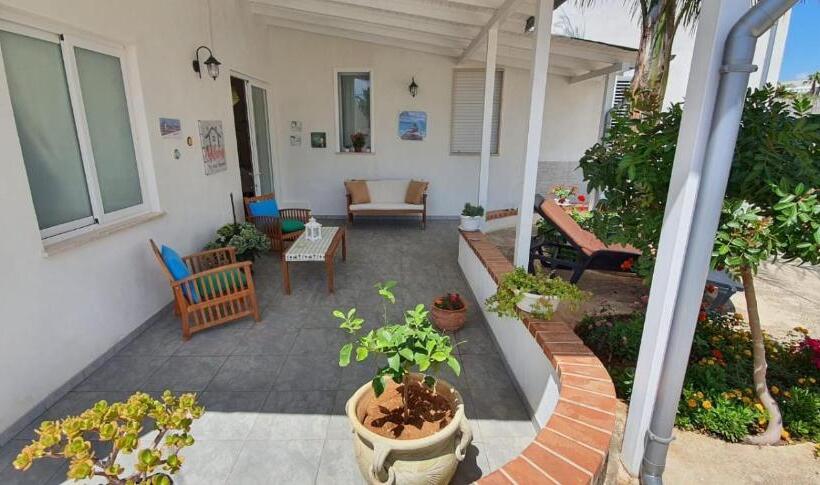 带花园景观的标准三人间, A Casa Di Coso B&b