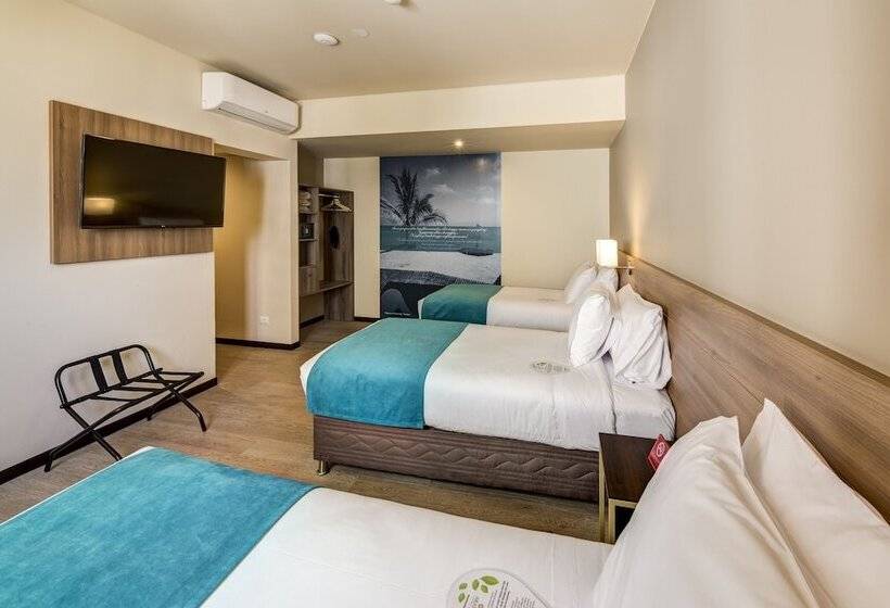 اتاق استاندارد سه نفره, Arawi Miraflores Express