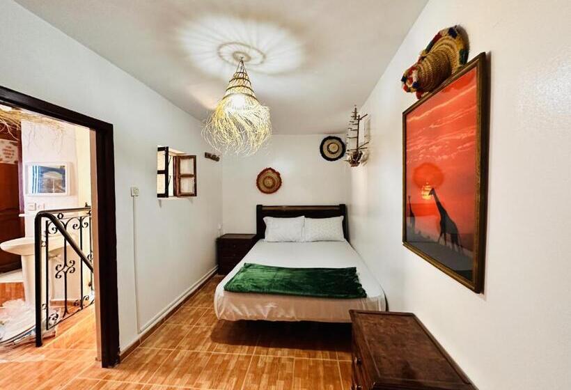 غرفة قياسية مع حمام خارجي, Azoul Surf Hostel Taghazout