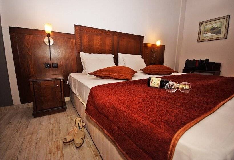 Номер Стандарт Вид на Город, Paralia Beach Boutique
