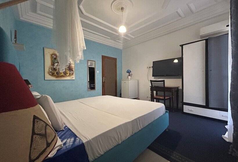 اتاق کلاس بیزنس, Villa Jade