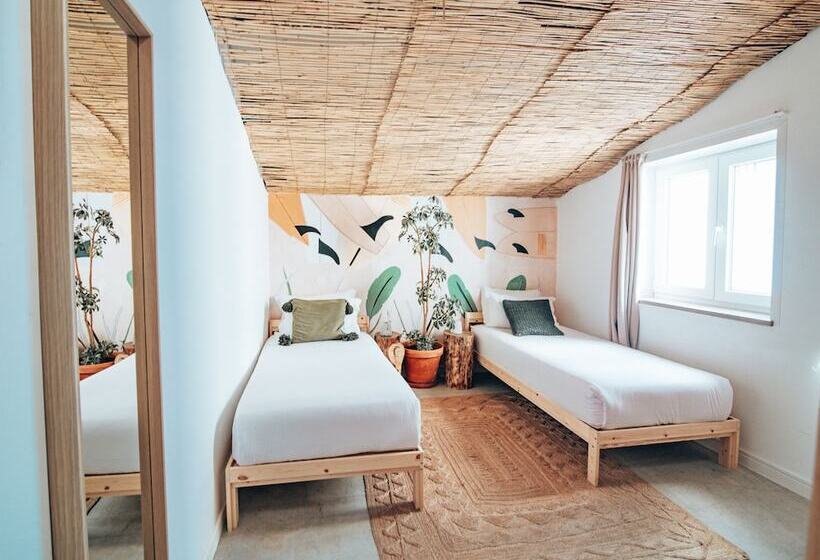 패밀리 룸 공용 욕실, Selina Boavista Ericeira