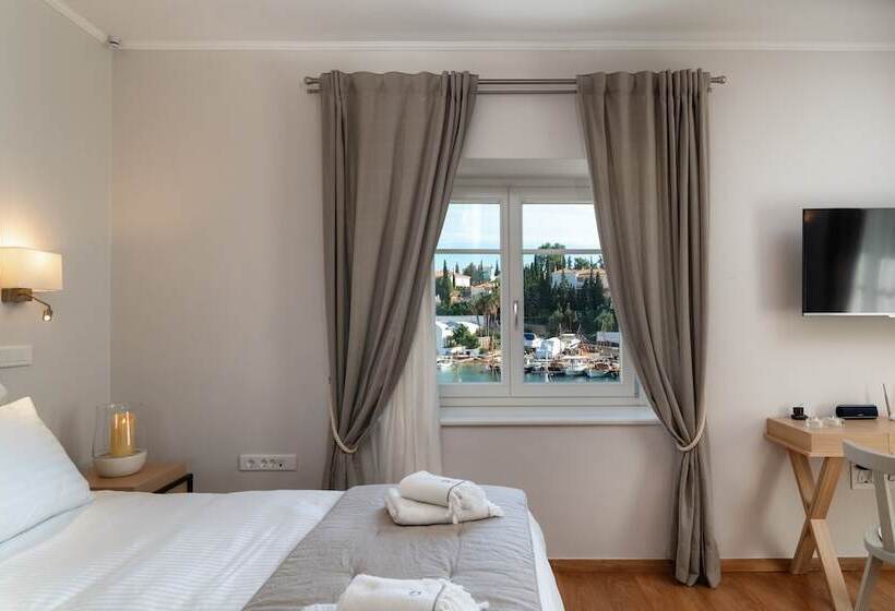 Люкс Superior, Porto Vecchio Luxury Suites