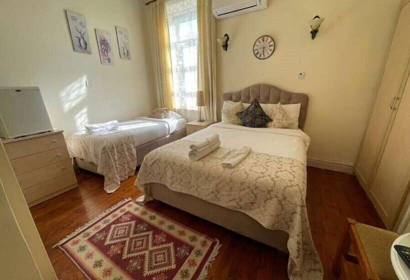 Номер Стандарт, Lord S Residence Boutique