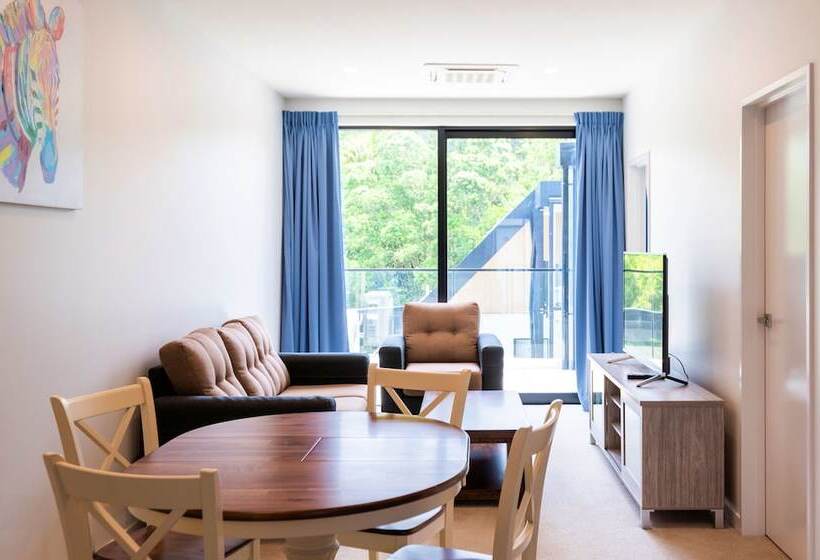 デラックススイート, The Edgerley Suites