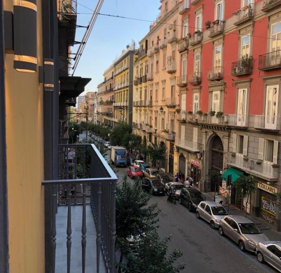 اتاق استاندارد با بالکن, Domo B&b