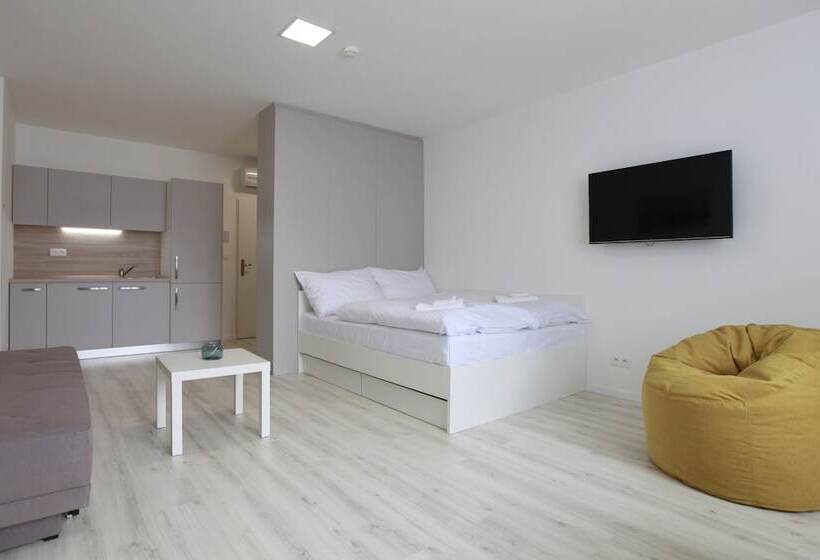 آپارتمان سوپریور 1 خوابه, City Center Best Place Apartments