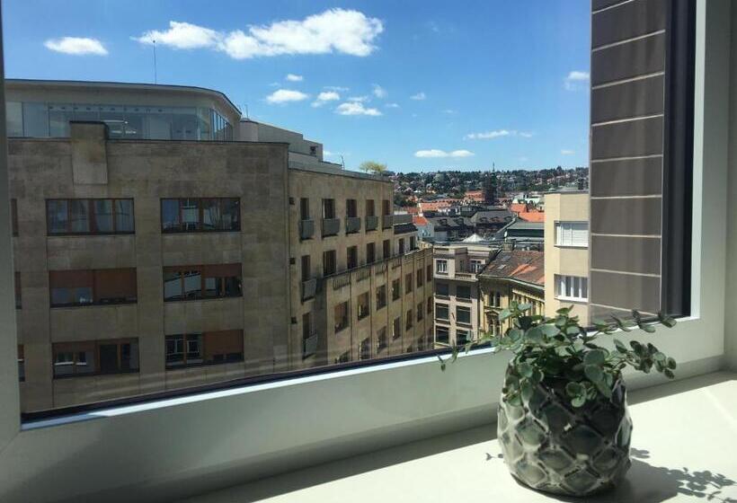 آپارتمان 1 خوابه با بالکن, City Center Best Place Apartments