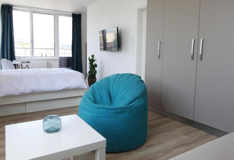 آپارتمان 1 خوابه با بالکن, City Center Best Place Apartments