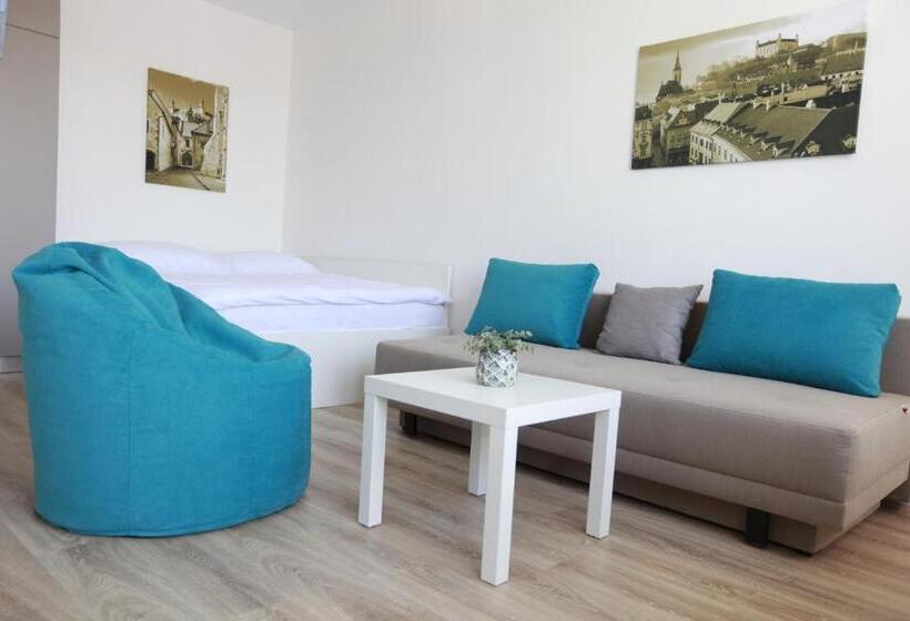 آپارتمان 1 خوابه با بالکن, City Center Best Place Apartments